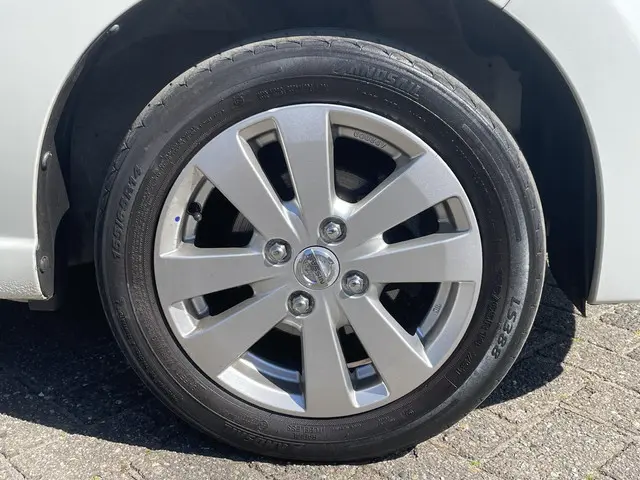 Nissan Pixo 1.0 Look 2012 Benzine 25
