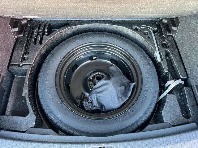 Volkswagen Tiguan 1.5 TSI R-Line Business+ 2023 Benzine 44