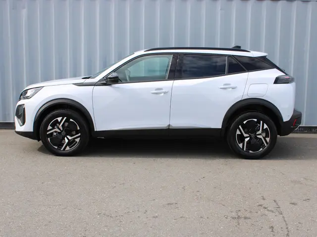Peugeot 2008 1.2 Hybrid 145 Allure 2025 Hybride Benzine 4