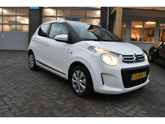 Citroën C1 1.0 e-VTi Selection 2016 Benzine 2