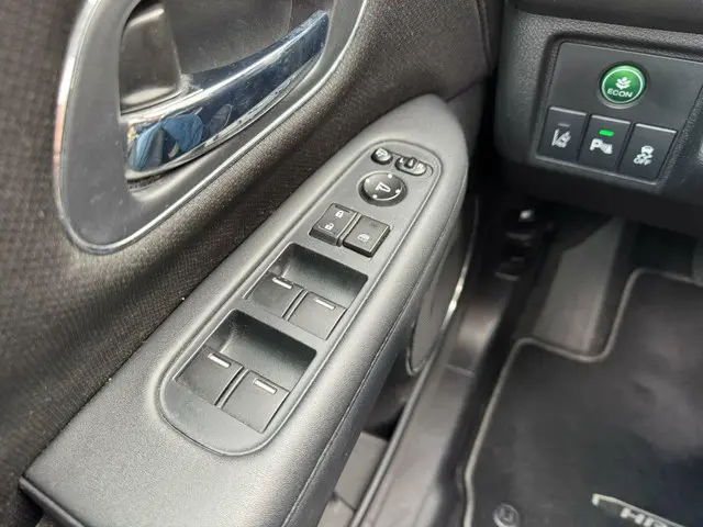 Honda HR-V 1.5 i-VTEC Executive 2017 Benzine 27