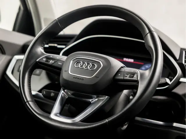 Audi Q3 35 TFSI Sportline 2020 Benzine 16