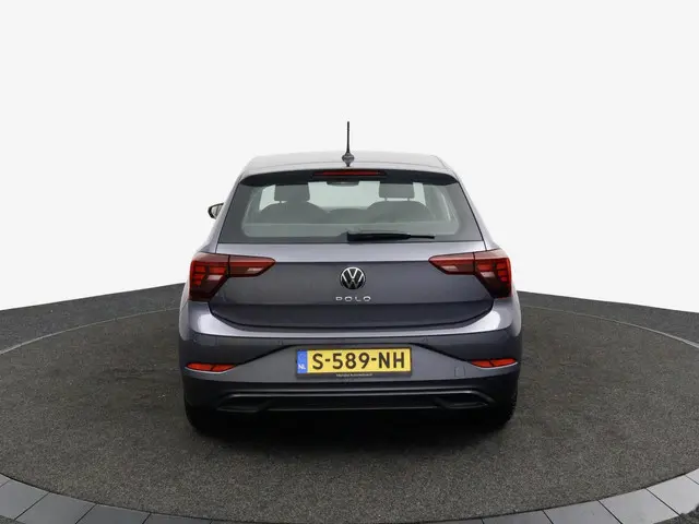 Volkswagen Polo 1.0 TSI Life antraciet 2023 Benzine 6