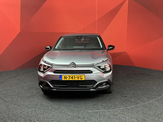 Citroën C4 1.2 Puretech Shine 2022 Benzine 10