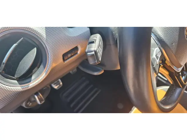 Volkswagen up! 1.0 TSI BMT high up! 2017 Benzine 8