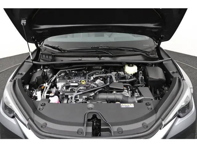 Lexus LBX Cool 2WD 2026 Hybride Benzine 32