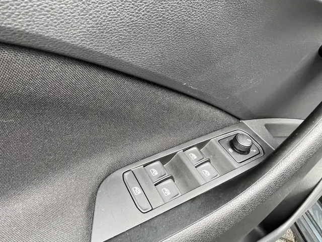 Škoda Kamiq 1.0 TSi DSG Monte Carlo 2021 Benzine 14