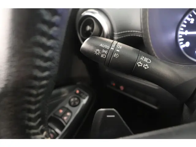 Nissan Juke 1.0 DIG-T N-Connecta Automaat 2020 Benzine 20