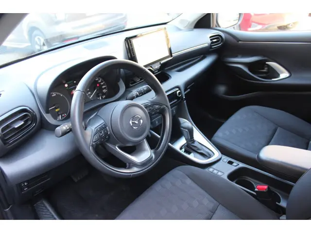 Mazda 2 Hybrid 1.5 Prime-line 2025 Hybride Benzine 11