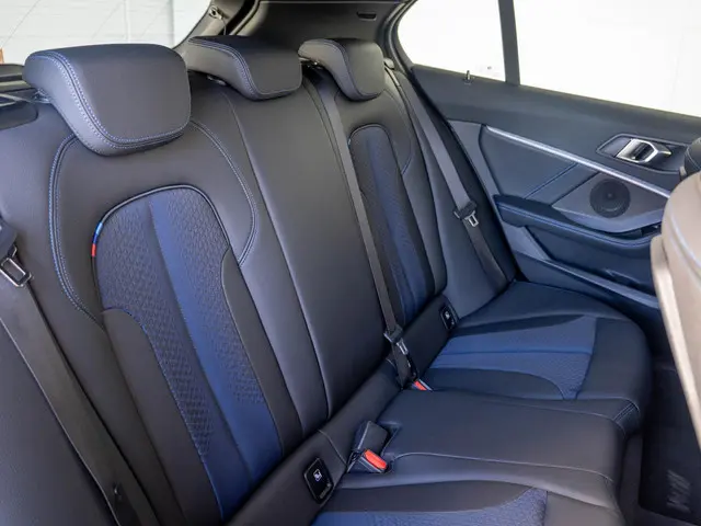 BMW 1 Serie 116i 2021 Benzine 10