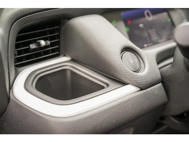 Honda Jazz 1.5i e:HEV COMFORT 2021 Hybride Benzine 31