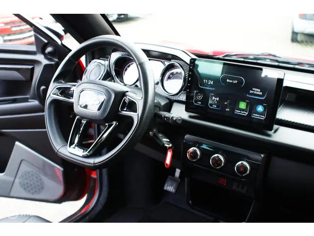 Ligier JS60 Brommobiel Chic Sun 2025 Diesel 17