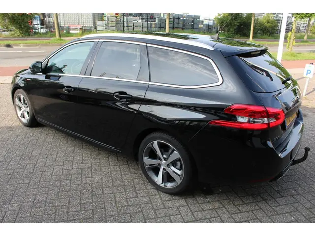 Peugeot 308 SW 1.2 PureTech GT-line 2017 Benzine 8