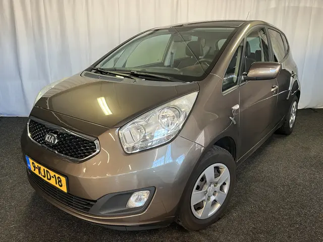 Kia Venga 1.4 CVVT Plus Pack 2013 Benzine 1