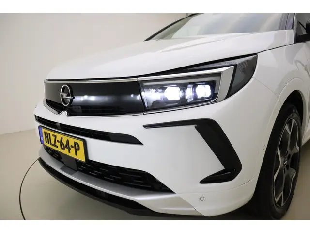 Opel Grandland 1.2 Turbo Ultimate 2024 Benzine 19