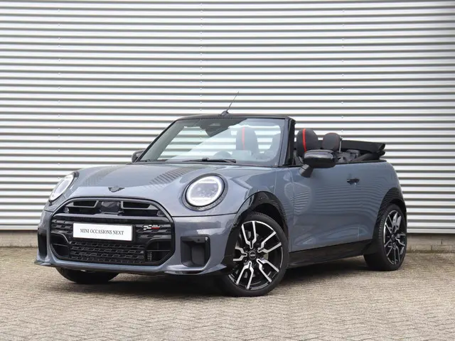 MINI Cooper Cabrio C 2025 Benzine 36