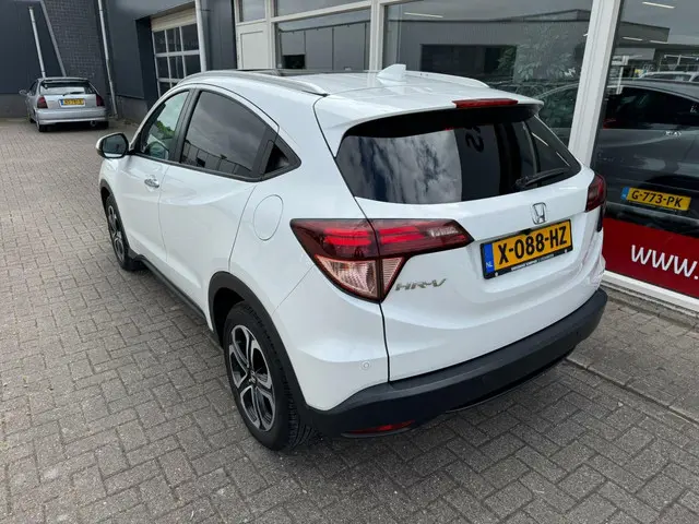 Honda HR-V 1.5 i-VTEC Executive 2017 Benzine 11