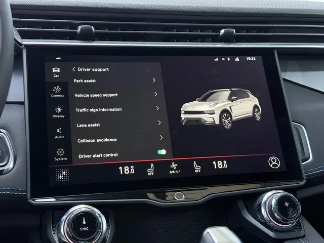 Lynk & Co 01 1.5 Aut. Hybrid 2024 Hybride Benzine 32