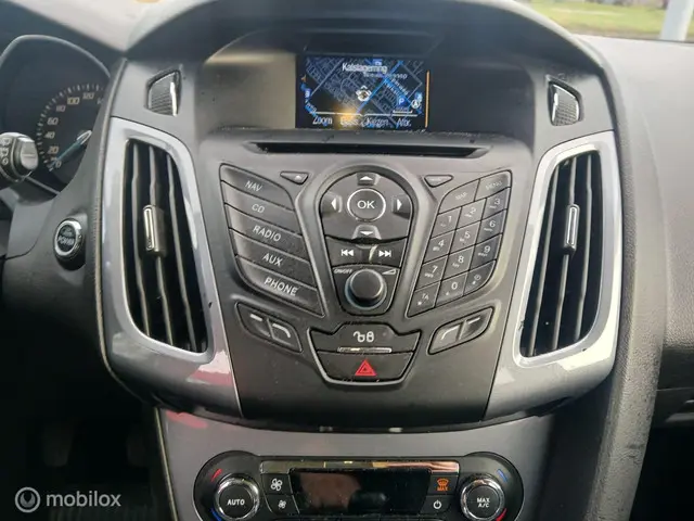 Ford Focus Wagon 1.0 EcoBoost Titanium 2013 Benzine 23