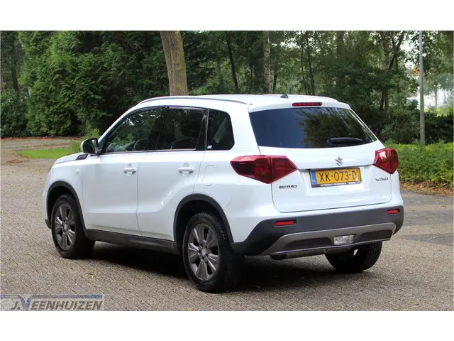 Suzuki Vitara 1.0 Boosterjet Select 2019 Benzine 2