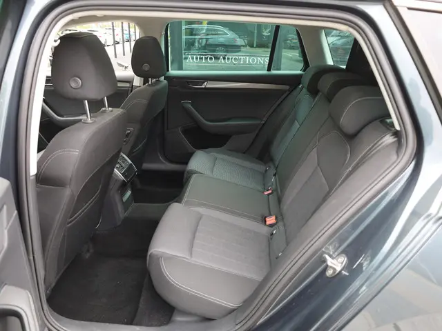 Škoda Superb Combi iV 1.4 TSI PHEV 2021 Hybride Benzine 41