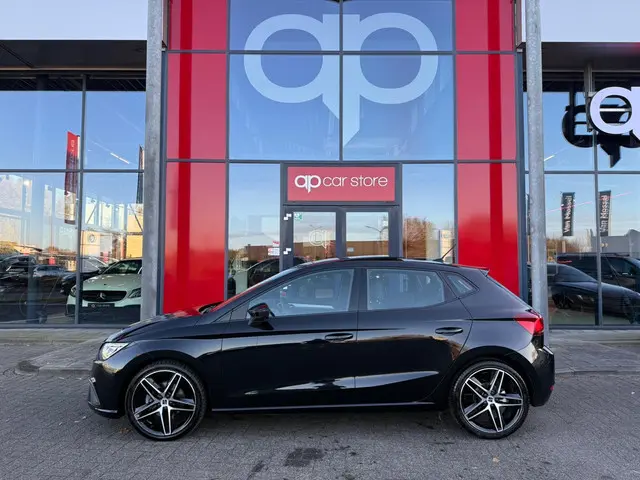 SEAT Ibiza 1.0 EcoTSI FR Plus Connect 2023 Benzine 4