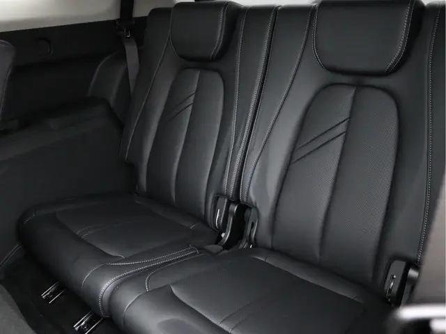 DFSK E5 PHEV 1.5 2025 Hybride Benzine 34