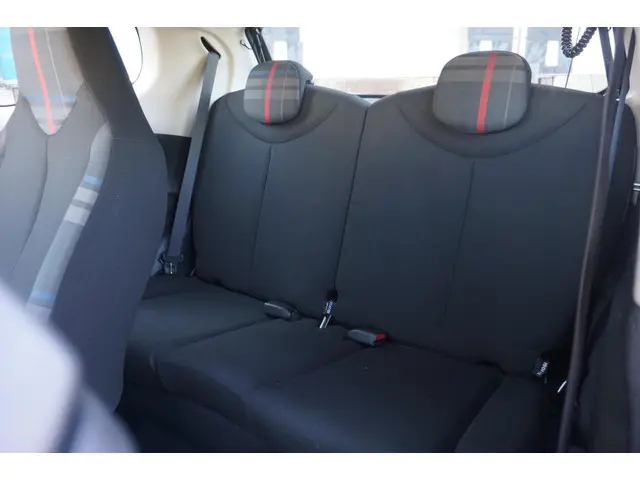 Peugeot 108 1.0 VTi Active 2015 Benzine 12