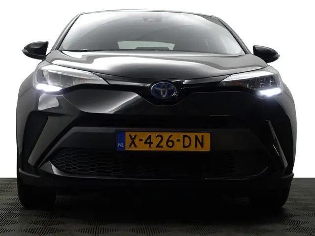 Toyota C-HR 1.8 Hybrid Active Aut- 2023 Hybride Benzine 20