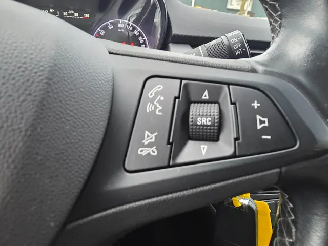 Opel Corsa 1.4 Edition incl Garantie! 2017 Benzine 14