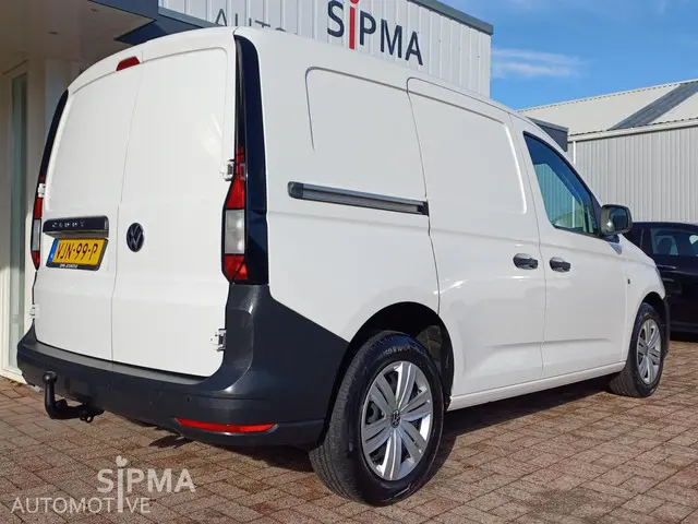 Volkswagen Caddy Cargo 2.0 TDI 1st Edition 2021 Diesel 4