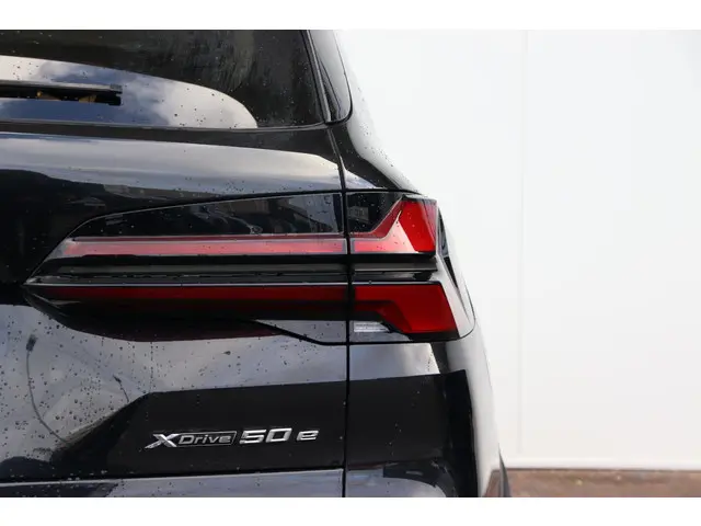 BMW X5 xDrive50e 2023 Hybride Benzine 8
