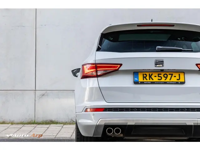 SEAT Ateca 1.4 EcoTSI FR 2018 Benzine 17