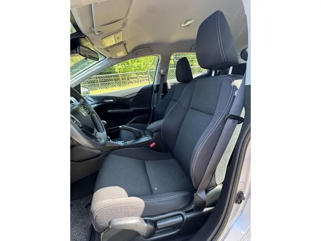 Honda Civic 1.4 Comfort /Navi/Trekhaak/Airco/ 2016 Benzine 17