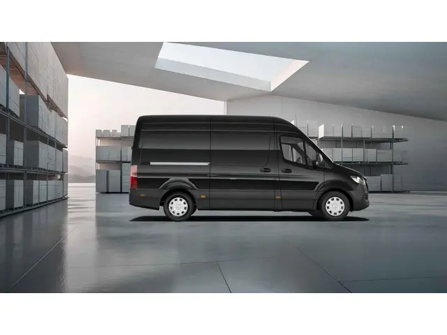 Mercedes-Benz Sprinter 315 CDI L2 RWD Pro 2025 Diesel 5