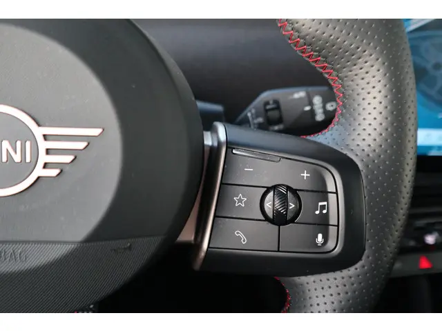 MINI 3-Deurs Cooper E 2024 Elektrisch 25