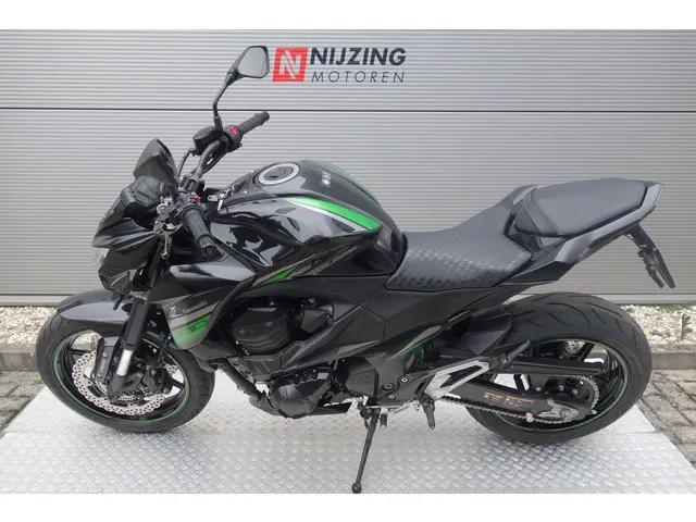 Kawasaki Z800 ABS 2016 Benzine 14