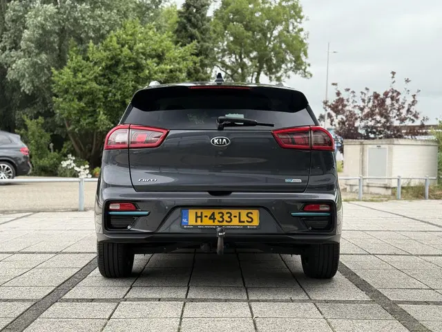 Kia e-Niro ExecutiveLine 64 kWh 2020 Elektrisch 5
