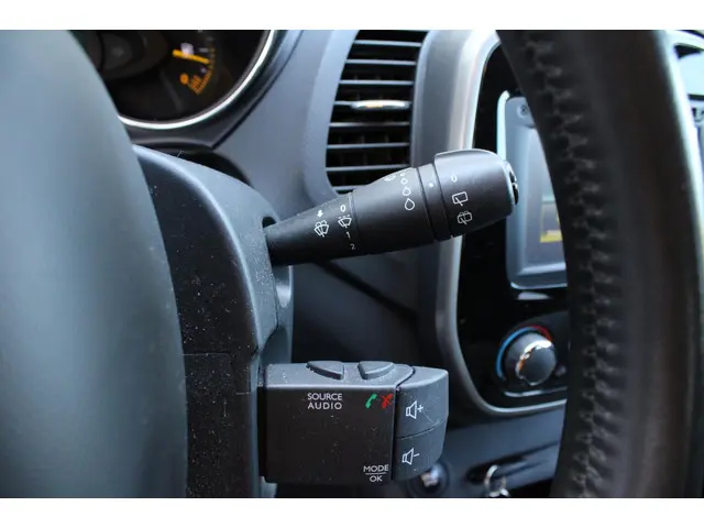 Renault Captur 0.9 TCe Zen 2016 Benzine 26