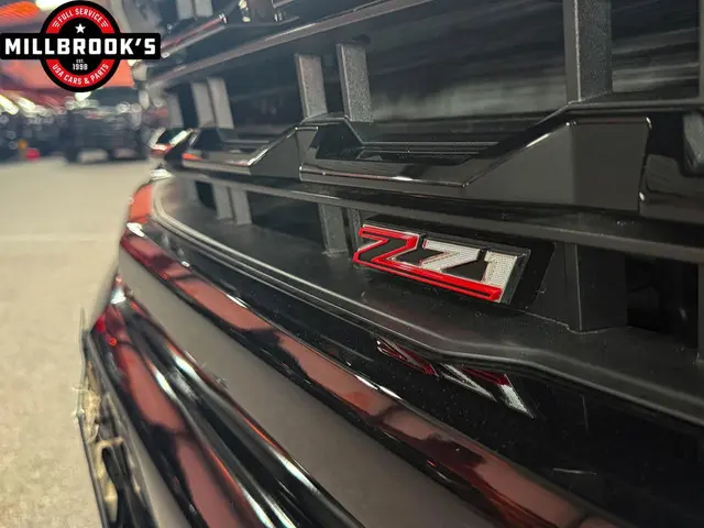 Chevrolet Silverado USA Trailboss, 2024 Benzine 13