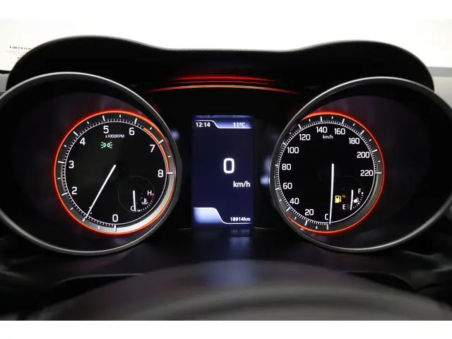 Suzuki Swift 1.2 Select Smart Hybrid 2024 Benzine 28