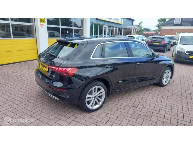 Audi A3 Sportback 30 TFSI S edition 2023 Benzine 3