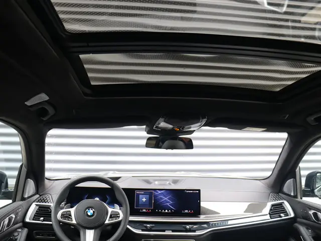 BMW X7 xDrive40i 2025 Benzine 42