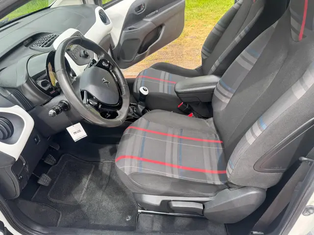 Peugeot 108 1.0 VTi Active 105.000 KM 2014 Benzine 16