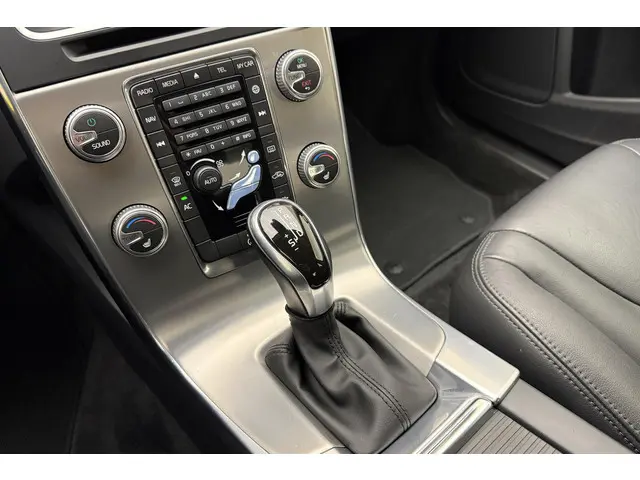 Volvo S60 1.5 T2 Kinetic Automaat 2016 Benzine 28