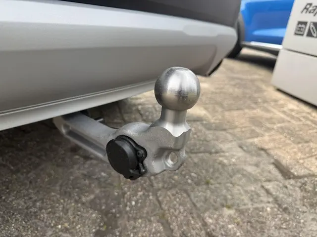 Ford Kuga 2.5 PHEV Titanium 2025 Hybride Benzine 38