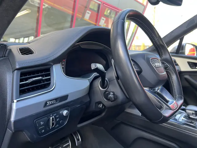 Audi SQ7 4.0 TDI Quattro Pro Line + 7p 2017 Diesel 13