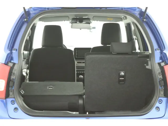 Suzuki Ignis 1.2 Stijl Smart Hybrid 2017 Benzine 25