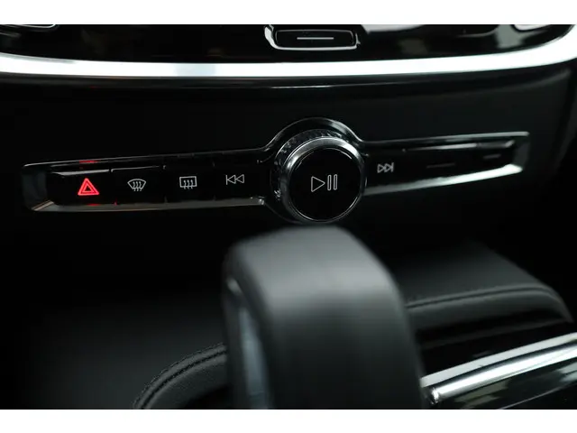 Volvo V60 T6 Recharge Plus Bright 2024 Hybride Benzine 25