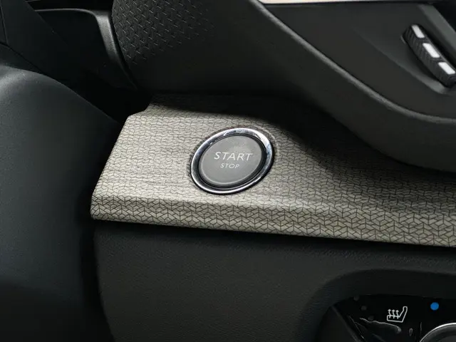 Citroën C5 X 1.2 Hybrid 145pk Max 2026 Hybride Benzine 28